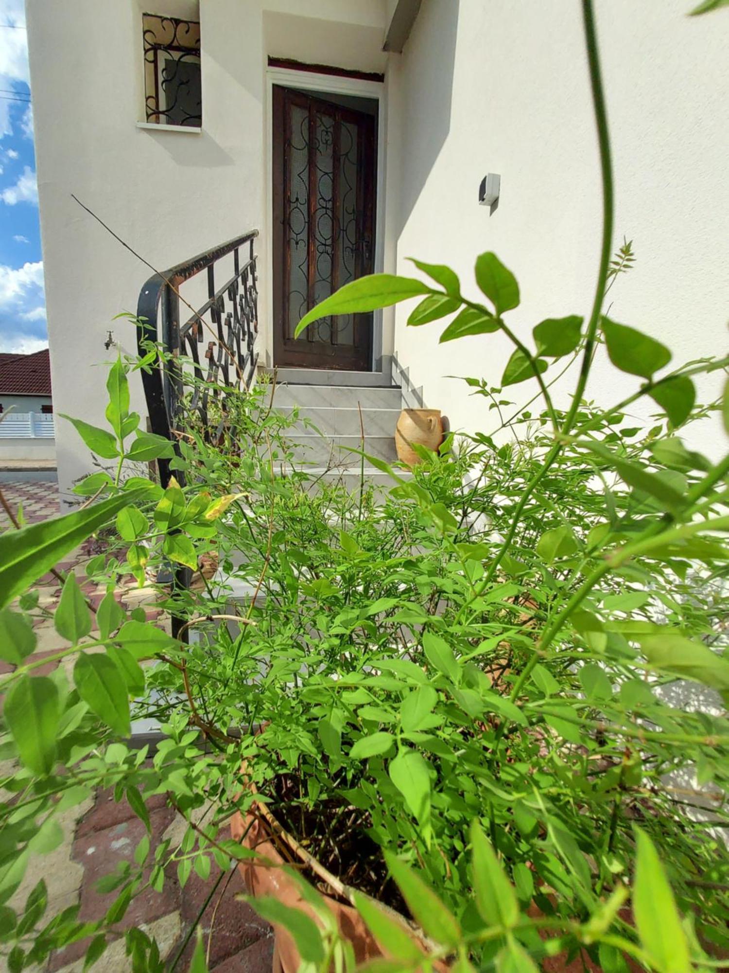 Appartement Meuble Avec Deux Chambres Moulins  Buitenkant foto